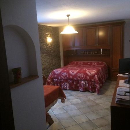 Affittacamere L'Abri Etroubles Exterior foto